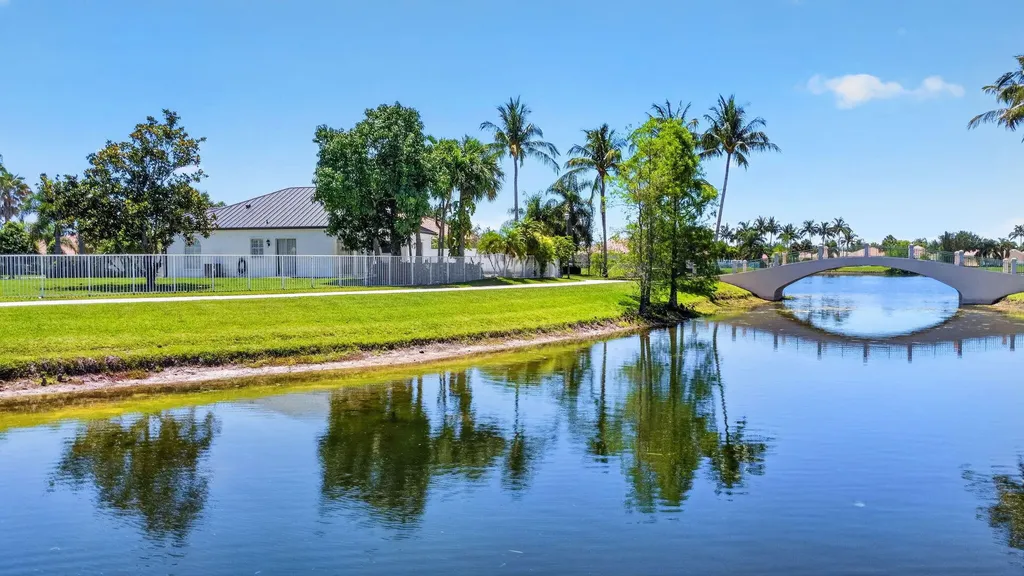8142 Jolly Harbour Court Wellington FL 33414