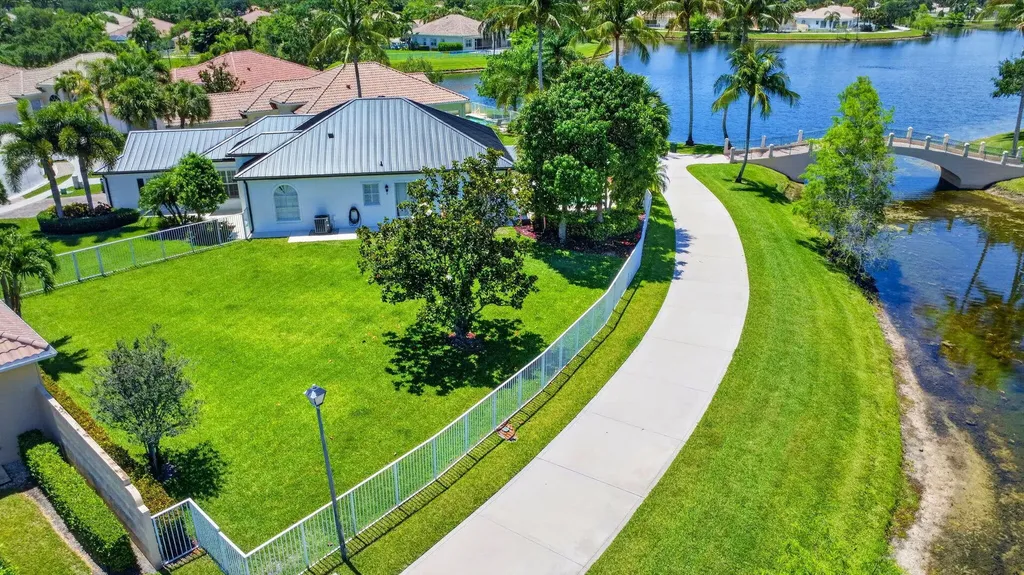 8142 Jolly Harbour Court Wellington FL 33414