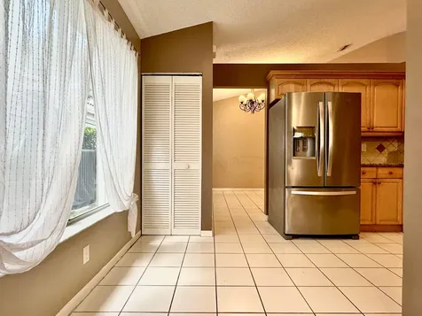 386 Carrington Drive Weston FL 33326