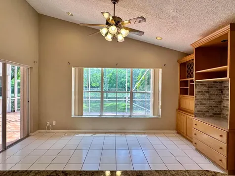 386 Carrington Drive Weston FL 33326