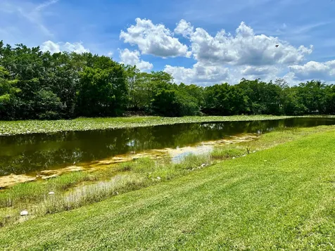 386 Carrington Drive Weston FL 33326