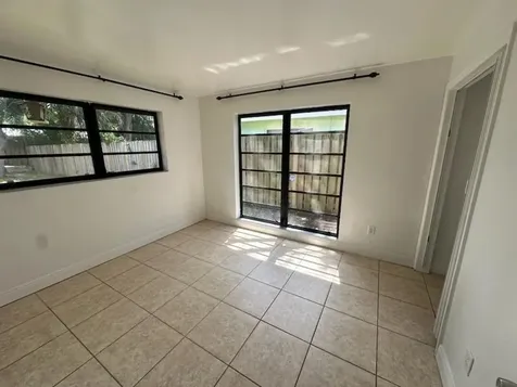 1424 SW 9th Street Fort Lauderdale FL 33312