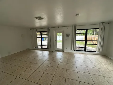 1424 SW 9th Street Fort Lauderdale FL 33312