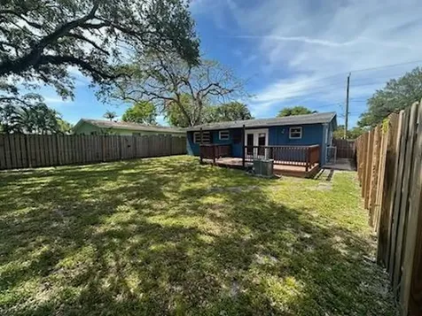 1424 SW 9th Street Fort Lauderdale FL 33312