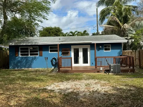 1424 SW 9th Street Fort Lauderdale FL 33312