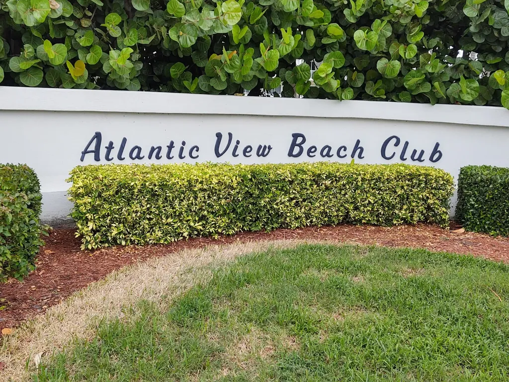 5047 N Highway A1a Hutchinson Island FL 34949