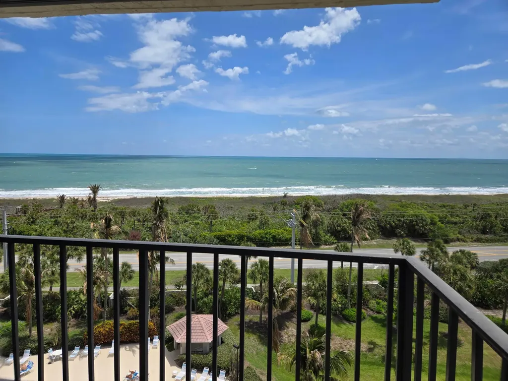 5047 N Highway A1a Hutchinson Island FL 34949