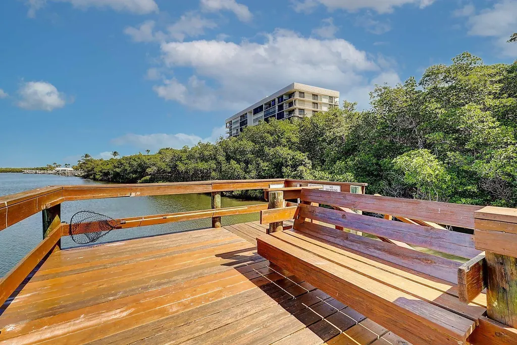 5047 N Highway A1a Hutchinson Island FL 34949