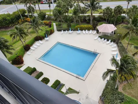 5047 N Highway A1a Hutchinson Island FL 34949