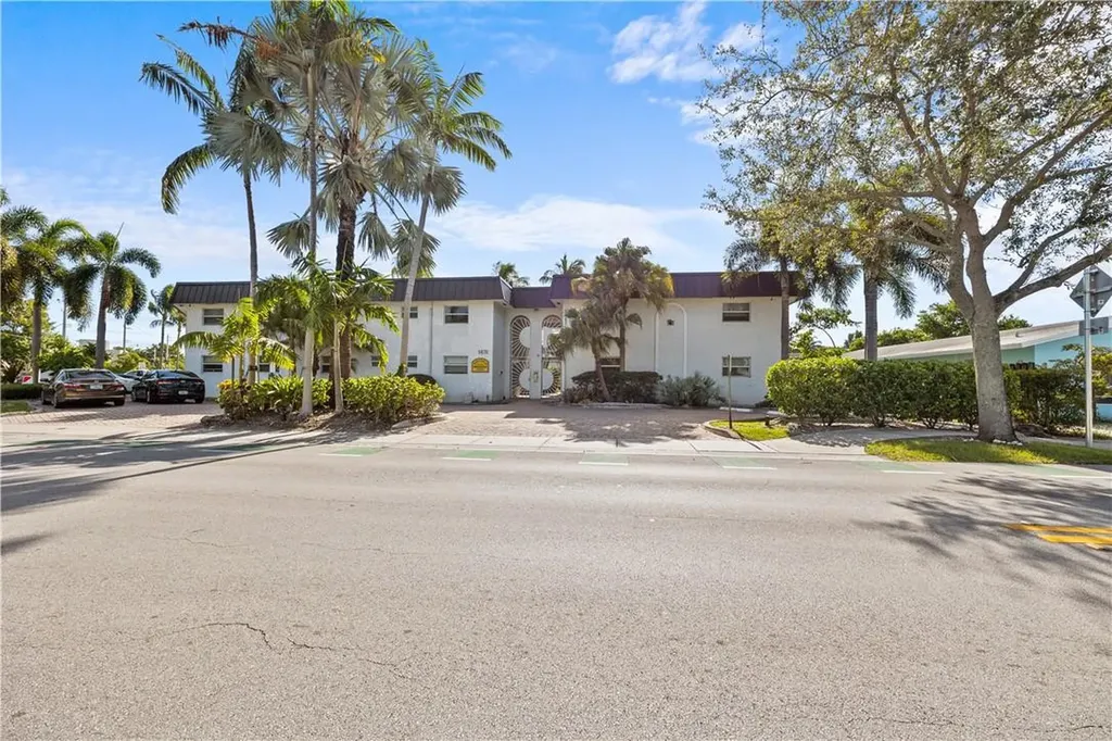 1470 N Dixie Highway Fort Lauderdale FL 33304