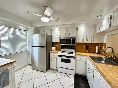 3601 Inverrary Drive Lauderhill FL 33319
