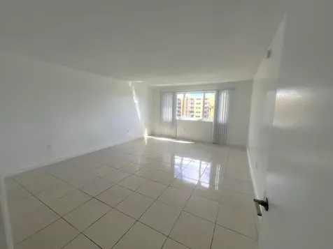 7000 NW 186th Street Hialeah FL 33015