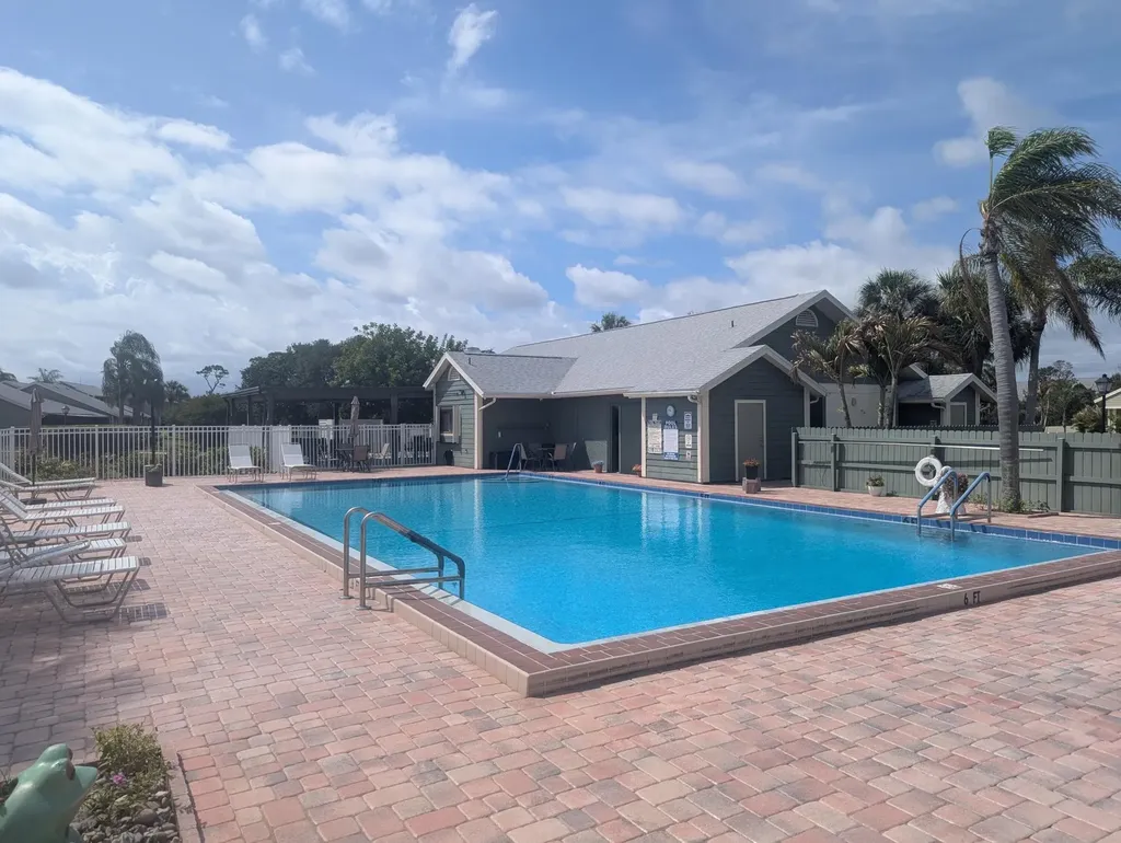 1455 SE Colchester Circle Port St Lucie FL 34952