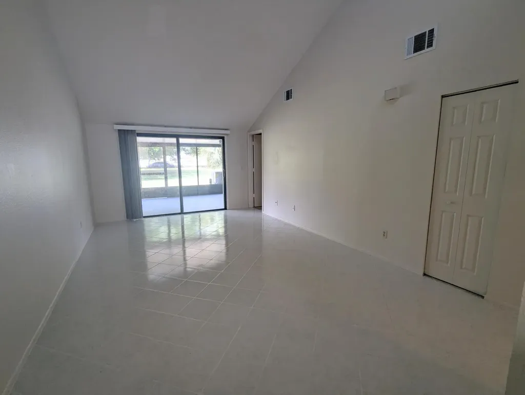 1455 SE Colchester Circle Port St Lucie FL 34952
