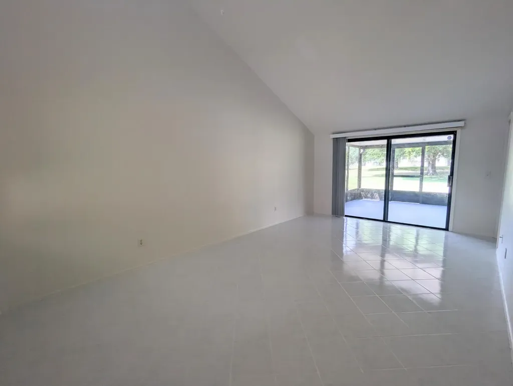 1455 SE Colchester Circle Port St Lucie FL 34952