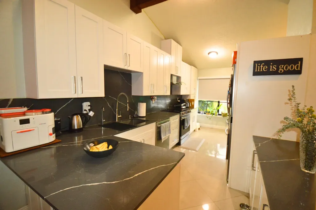 2280 Poinsetta Court Pembroke Pines FL 33026