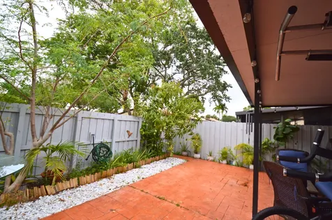2280 Poinsetta Court Pembroke Pines FL 33026