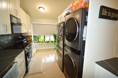2280 Poinsetta Court Pembroke Pines FL 33026