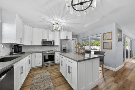 2231 NE 34th Street Lighthouse Point FL 33064