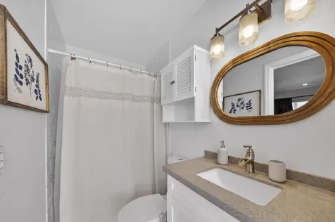 2231 NE 34th Street Lighthouse Point FL 33064