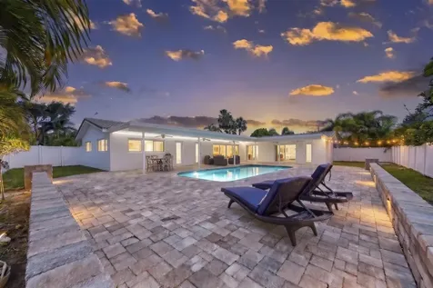 2231 NE 34th Street Lighthouse Point FL 33064