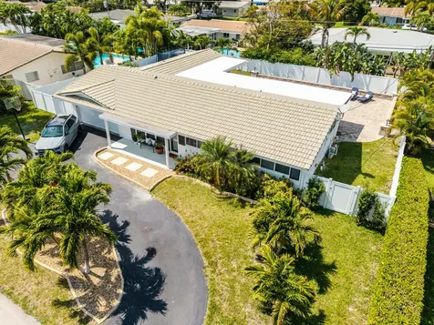 2231 NE 34th Street Lighthouse Point FL 33064