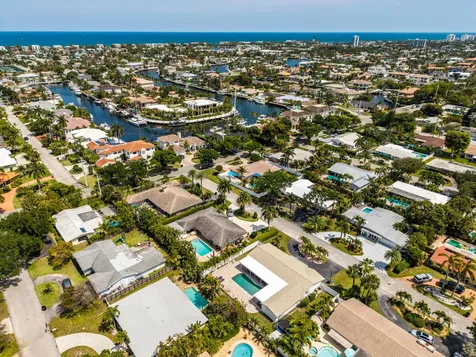 2231 NE 34th Street Lighthouse Point FL 33064