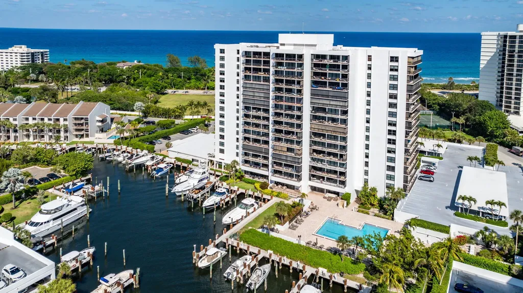 4748 S Ocean Boulevard Highland Beach FL 33487