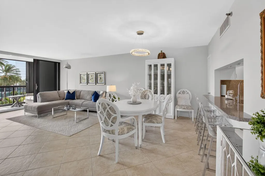 4748 S Ocean Boulevard Highland Beach FL 33487