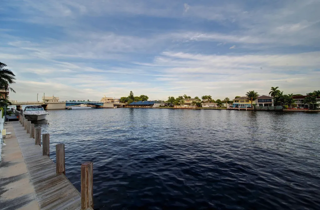 3100 NE 49 Street Street NE Fort Lauderdale FL 33308