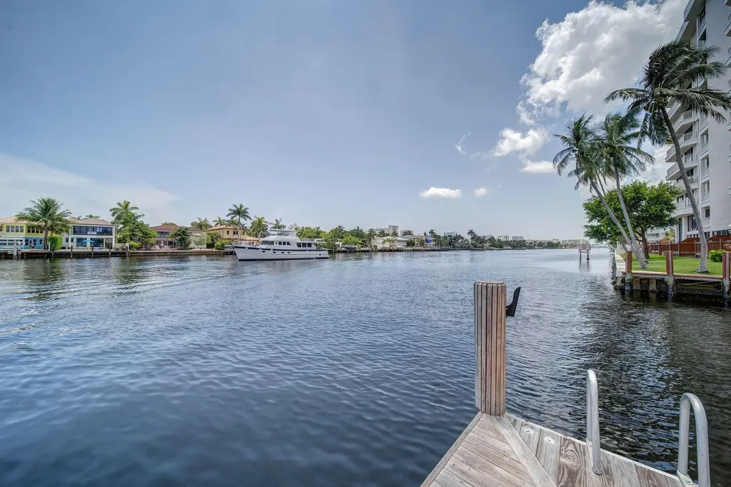 3100 NE 49 Street Street NE Fort Lauderdale FL 33308