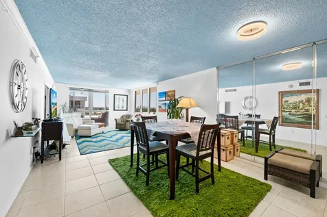 3100 NE 49 Street Street NE Fort Lauderdale FL 33308