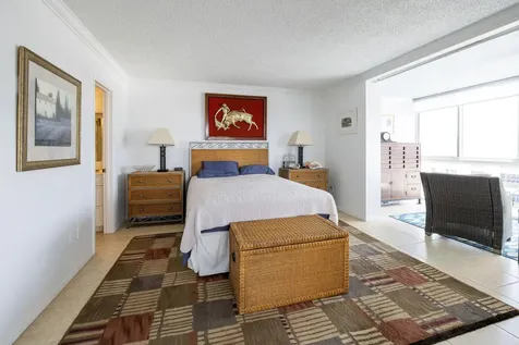 3100 NE 49 Street Street NE Fort Lauderdale FL 33308