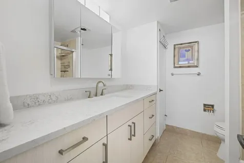3100 NE 49 Street Street NE Fort Lauderdale FL 33308