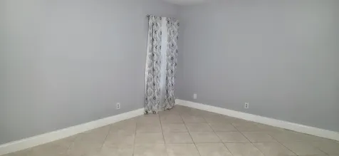 2086 SW 71st Way Davie FL 33317