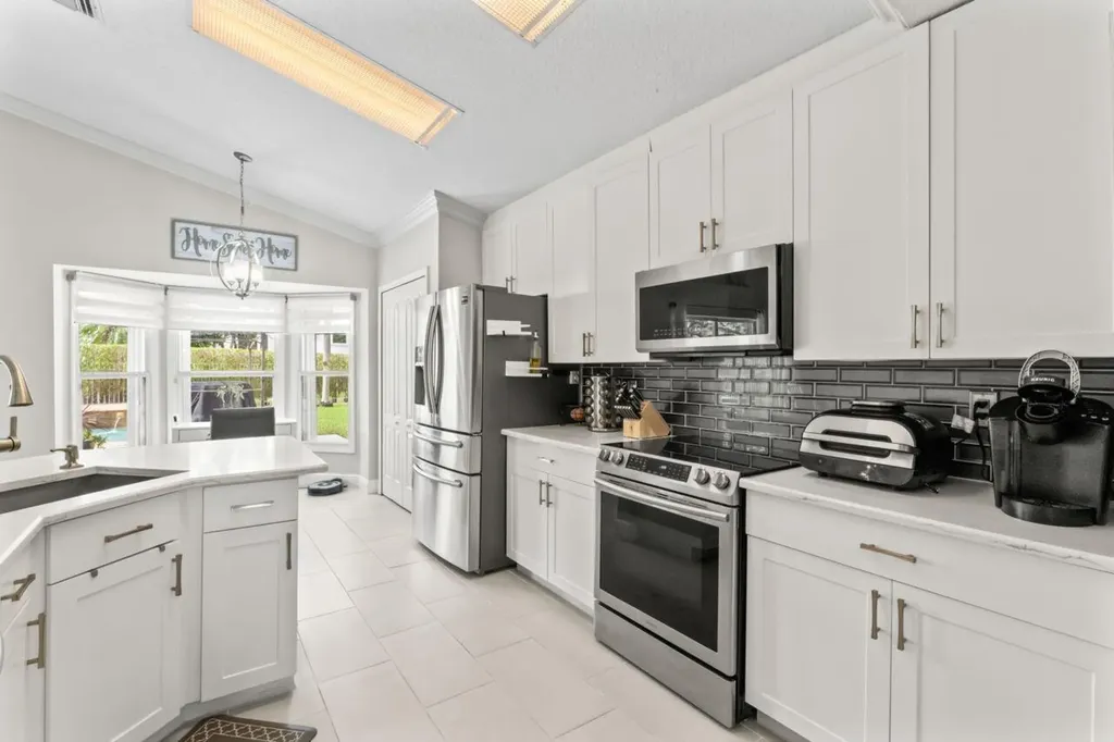 2538 Egret Lake Drive Greenacres FL 33413