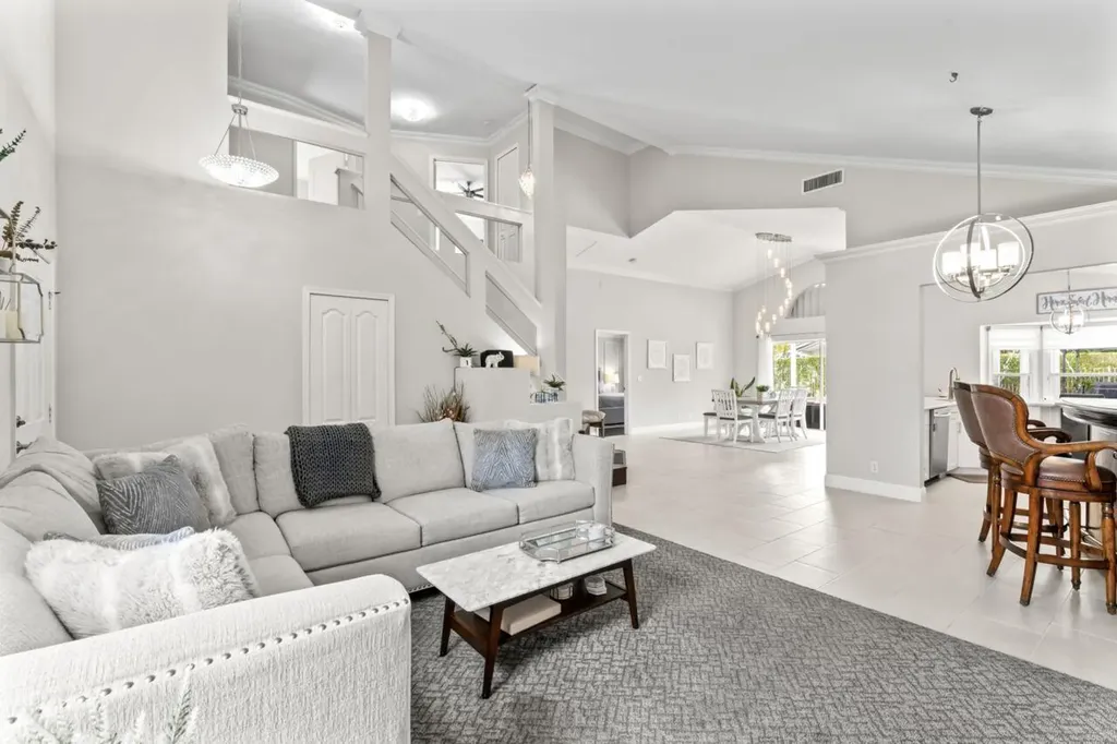 2538 Egret Lake Drive Greenacres FL 33413