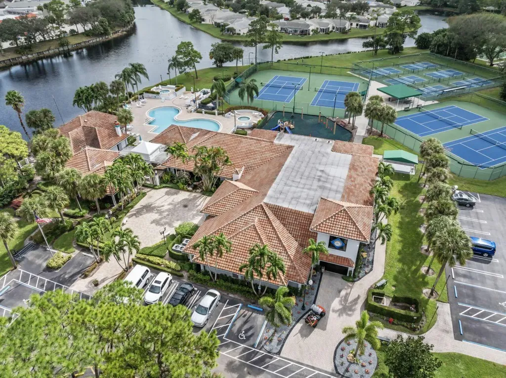 2538 Egret Lake Drive Greenacres FL 33413