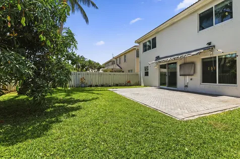 6878 NW 33rd Street Margate FL 33063