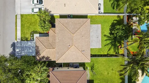 6878 NW 33rd Street Margate FL 33063