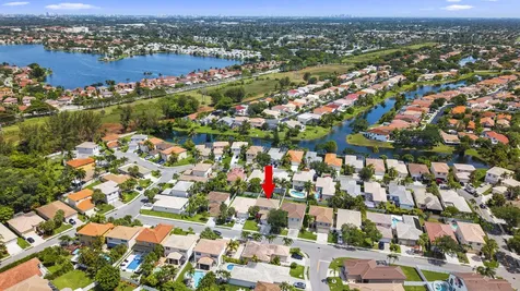 6878 NW 33rd Street Margate FL 33063