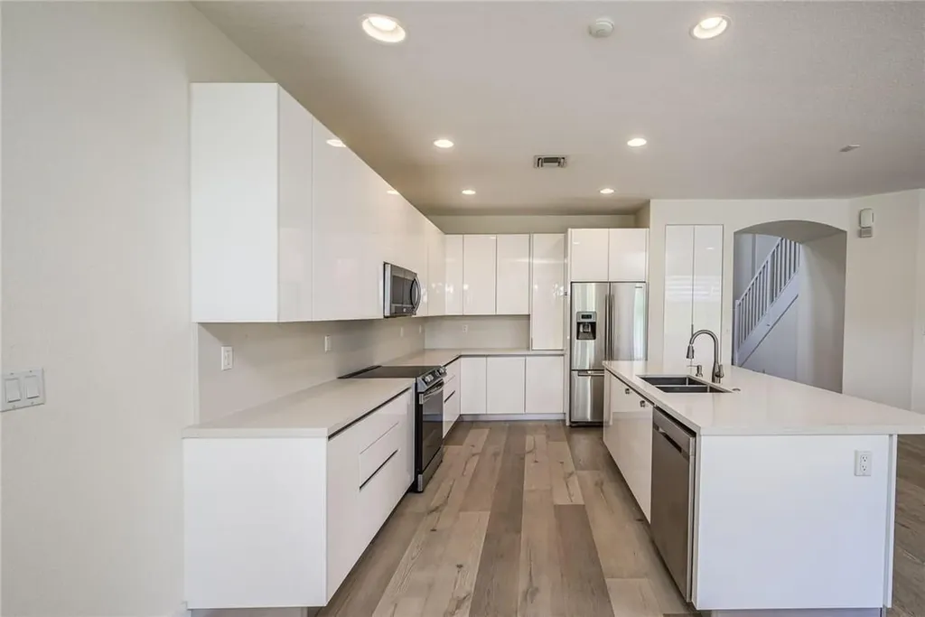 19364 S Whitewater Avenue Weston FL 33332
