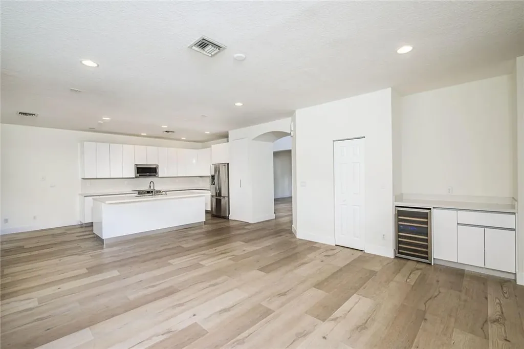 19364 S Whitewater Avenue Weston FL 33332