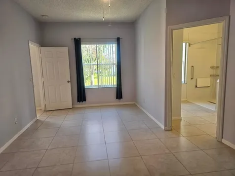 1852 SW Janette Avenue Port St Lucie FL 34953