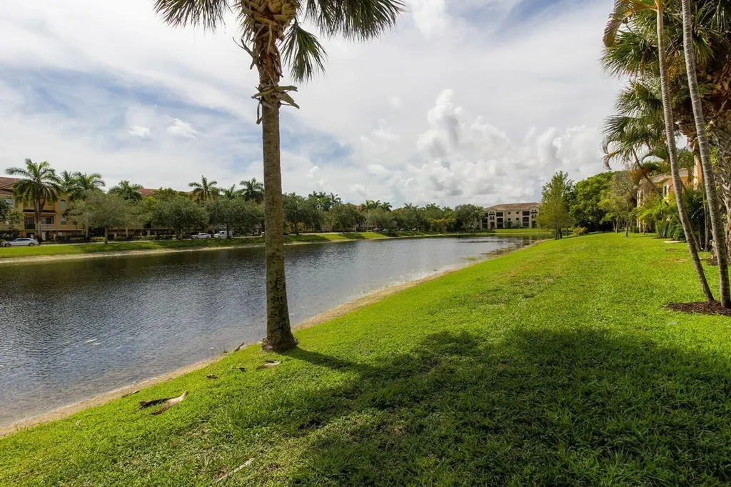 2807 Veronia Drive Palm Beach Gardens FL 33410