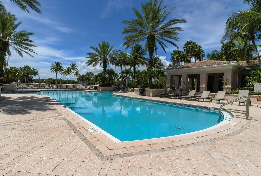 2807 Veronia Drive Palm Beach Gardens FL 33410
