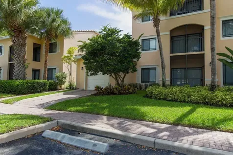 2807 Veronia Drive Palm Beach Gardens FL 33410