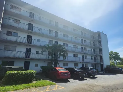 8600 N Sherman Circle N Miramar FL 33025