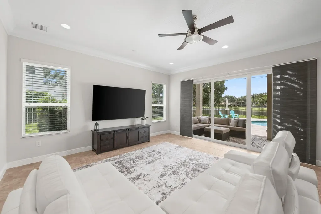 8578 Trailwinds Court Boynton Beach FL 33473