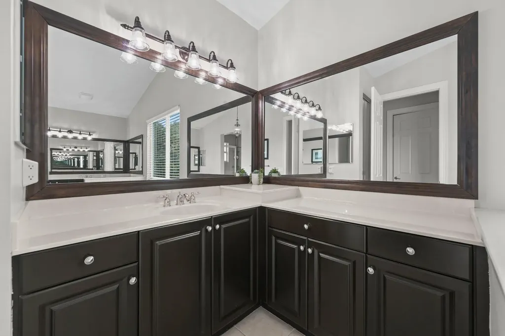 8578 Trailwinds Court Boynton Beach FL 33473